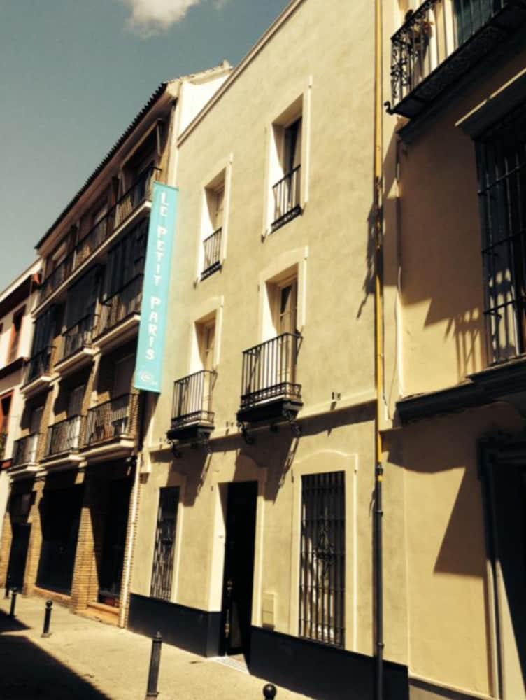 Hotel Le Petit Paris Sevilla Exterior foto